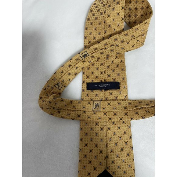 Burberry London Silk Tie - Picture 3 of 5